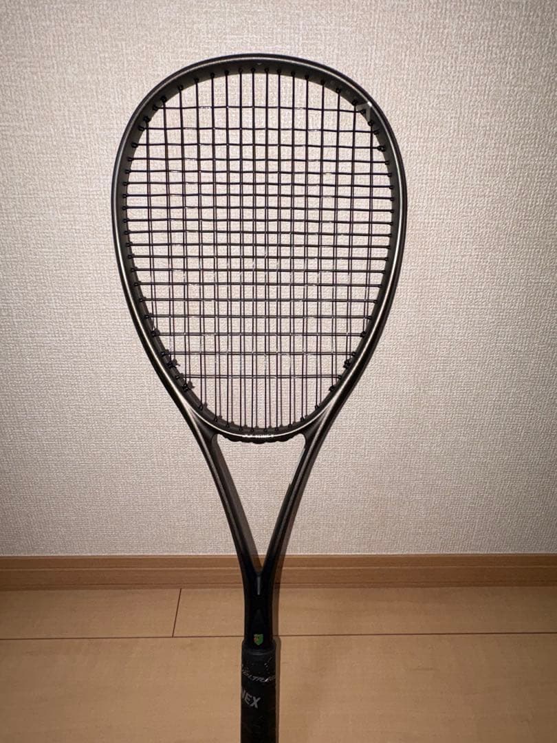 ヨネックス　ボルトレイジ8v UL2