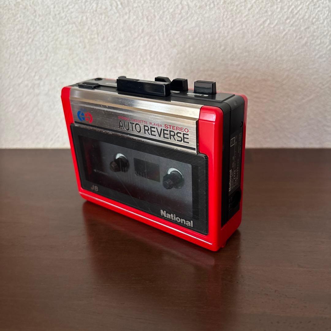 ★人気色レッド★ National カセットプレーヤー　RQ-J8