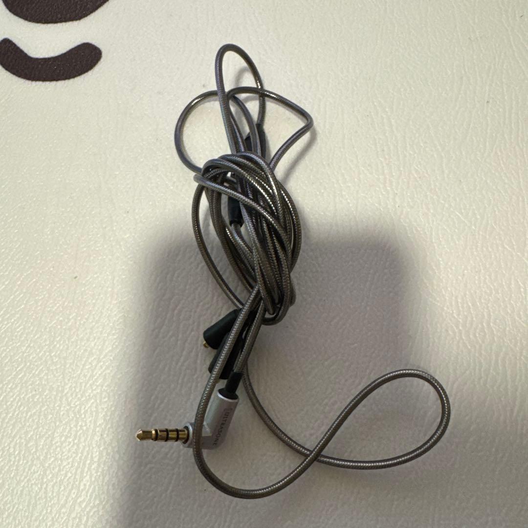 ULTRASONE ブラック オーバーイヤーヘッドホン