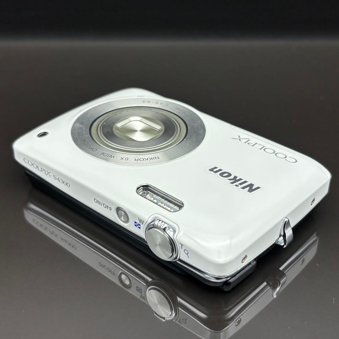 美品 Nikon COOLPIX S4300