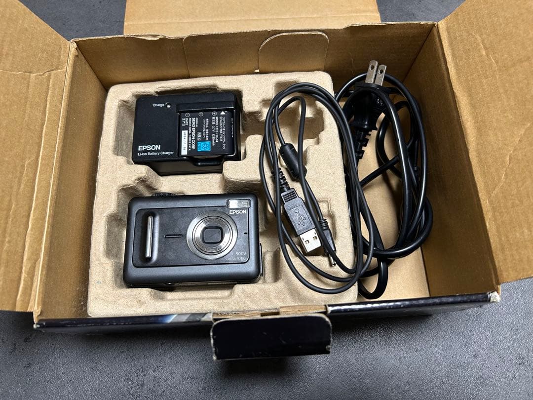 【希少・生産終了品・フルセット】Epson L-500V デジタルカメラ