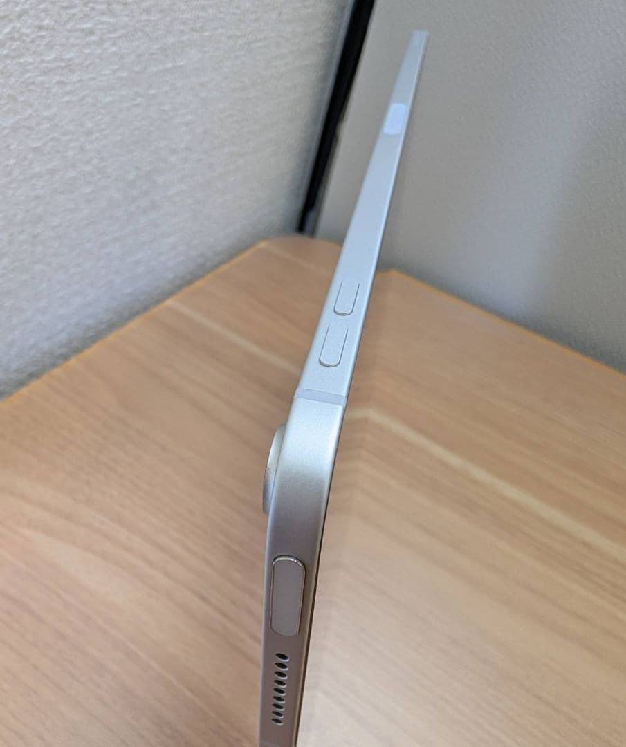 【ほぼ未使用】バッテリー100% iPad Air 第4世代10.9 64GB