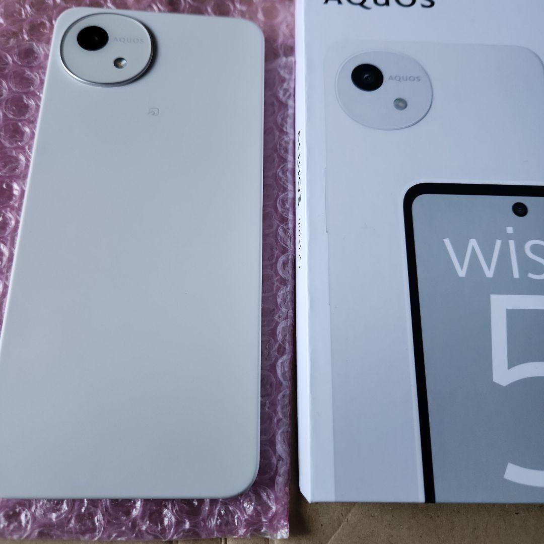 AQUOS wish5　SH-52F ホワイト 本体　SIMフリー