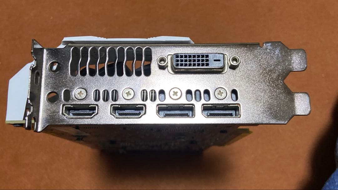 ASUS GTX1070 8GB グラフィックボード