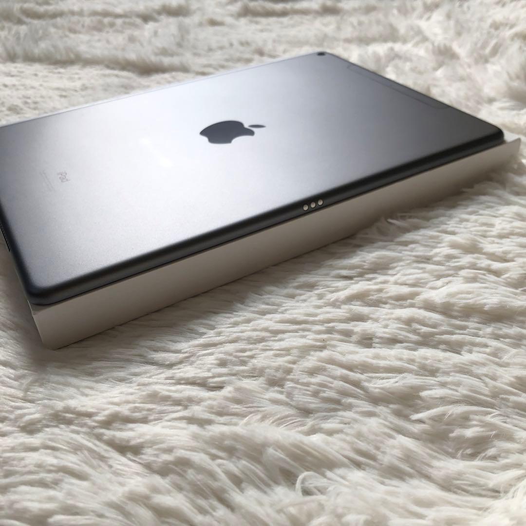 【早い者勝ち】iPad Air3 256GB SIMフリー 【すぐ発送】