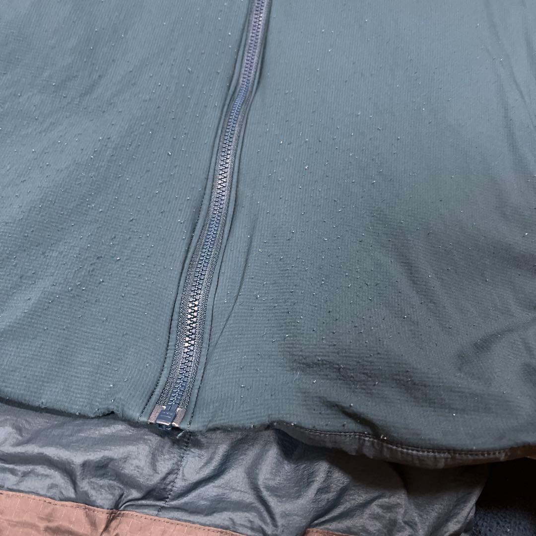 アークテリクス　atom lt フーディ　メンズ　L size アトムフーディー