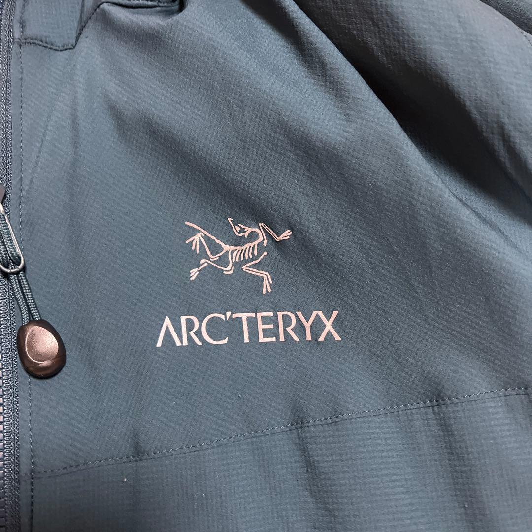 アークテリクス　atom lt フーディ　メンズ　L size アトムフーディー