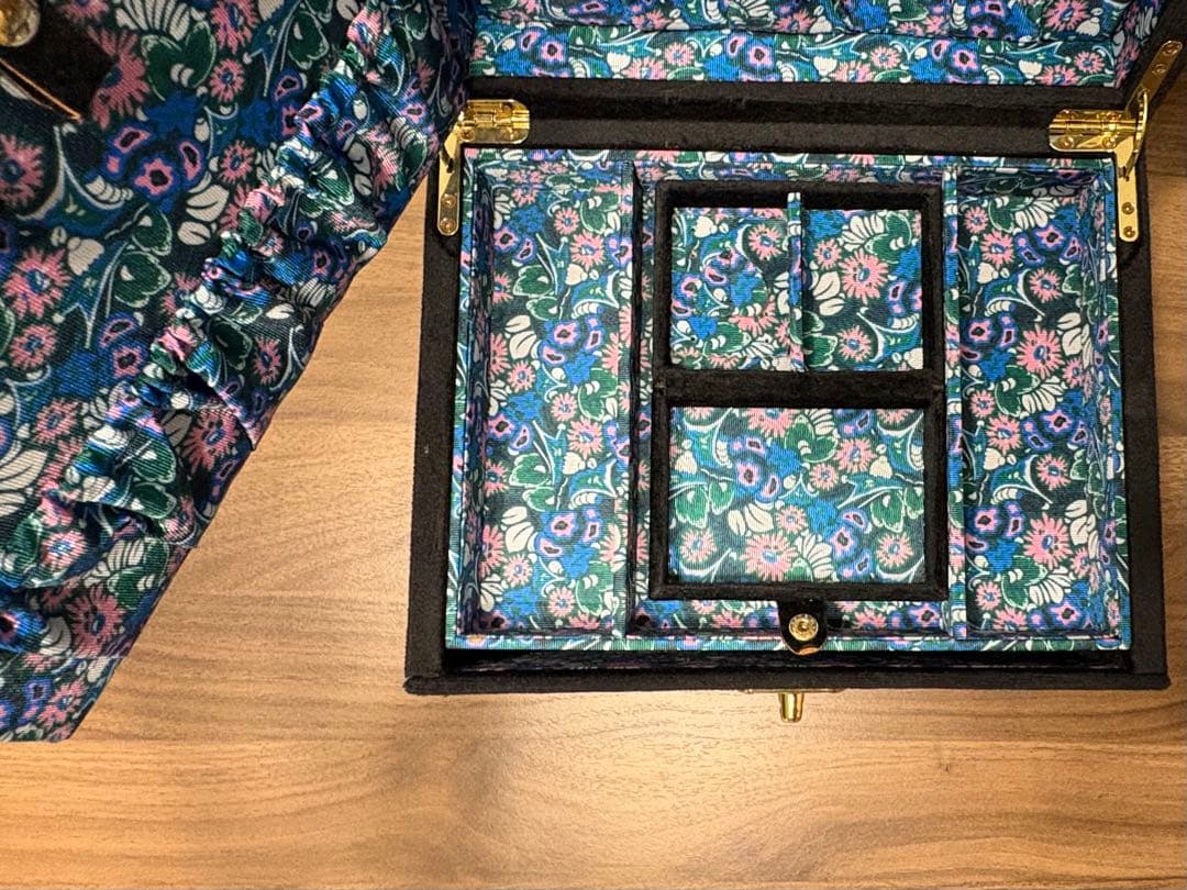 限定品　ANNA SUI×Francfranc ジュエリーボックスL