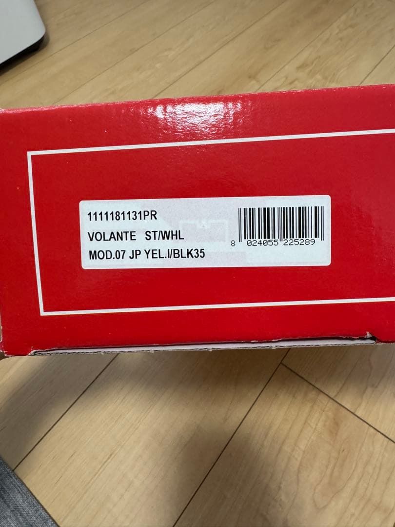 MOMO MOD.07 ブラックレザー（型番 M-41 日本正規輸入品）