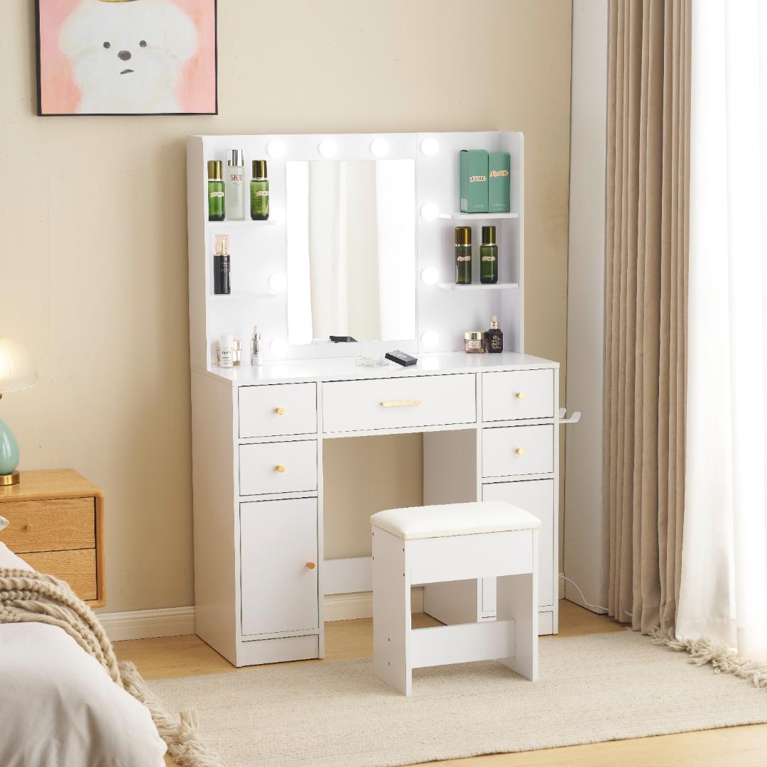【新品】LEDライト付き 収納たっぷり ドレッサーセット