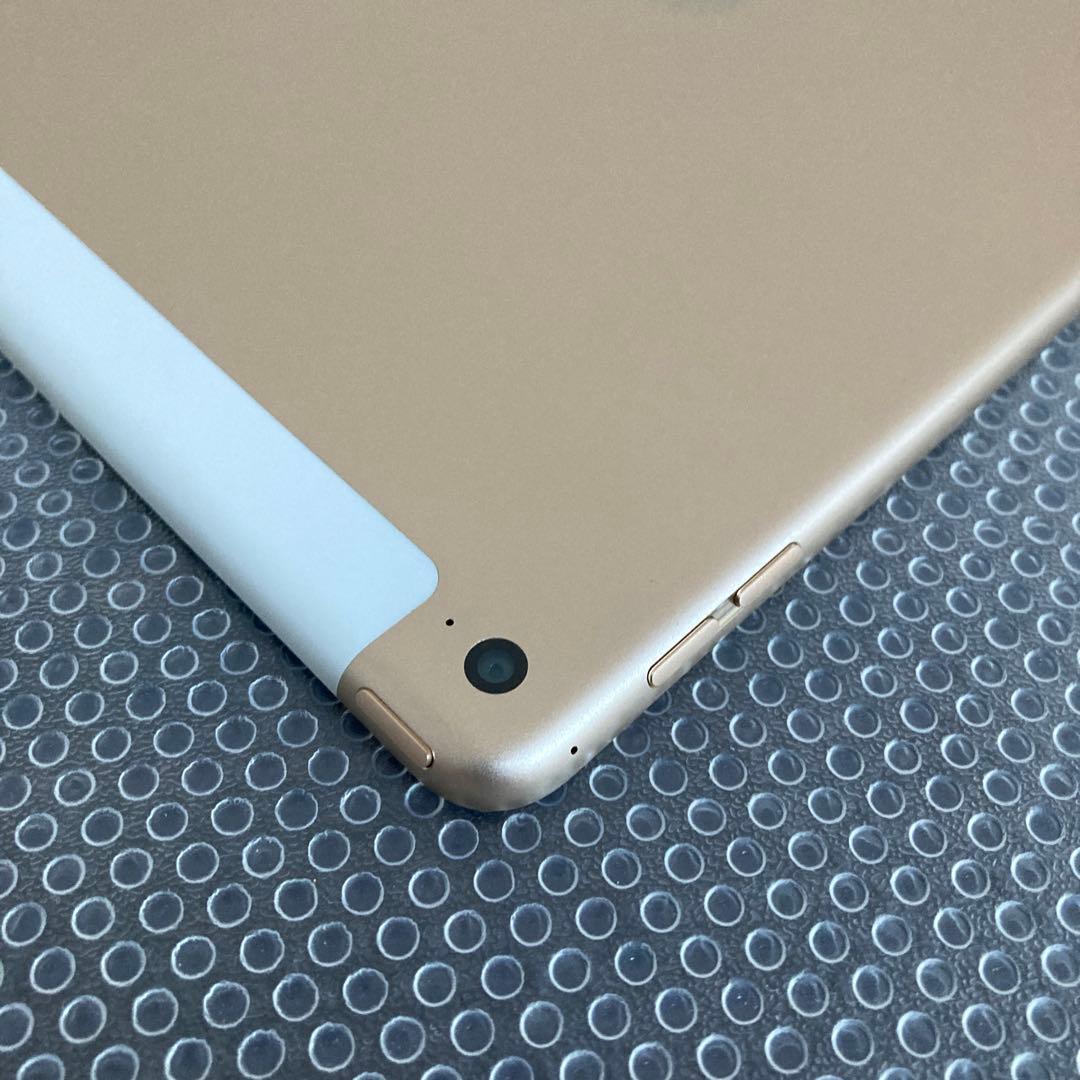 3190【早い者勝ち】美品☆電池最良好☆iPad Air2 64GB ドコモ☆