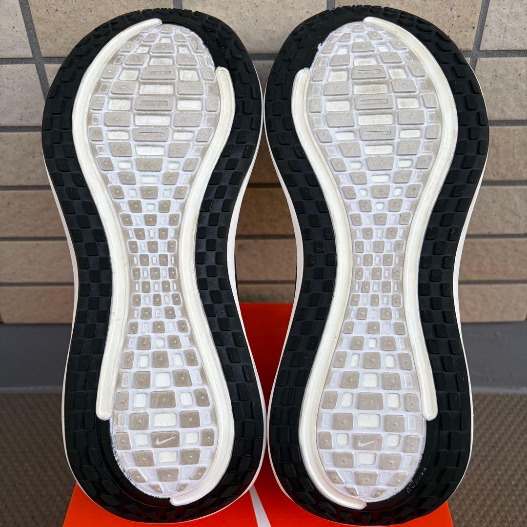 【超美品】NIKE VOMERO PLUS US10 / 28cm 低走行