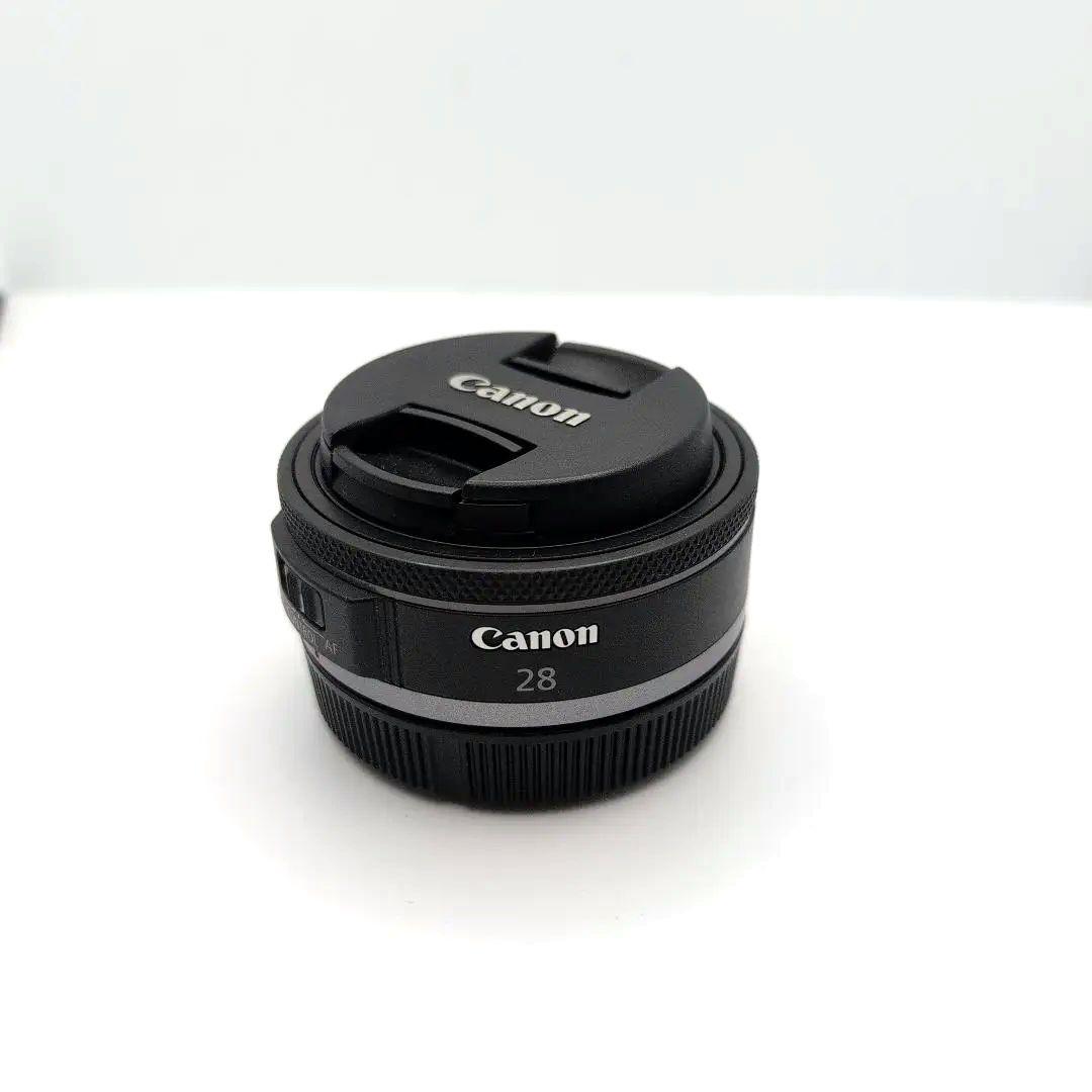 Canon RF 28mm f/2.8 STM レンズ
