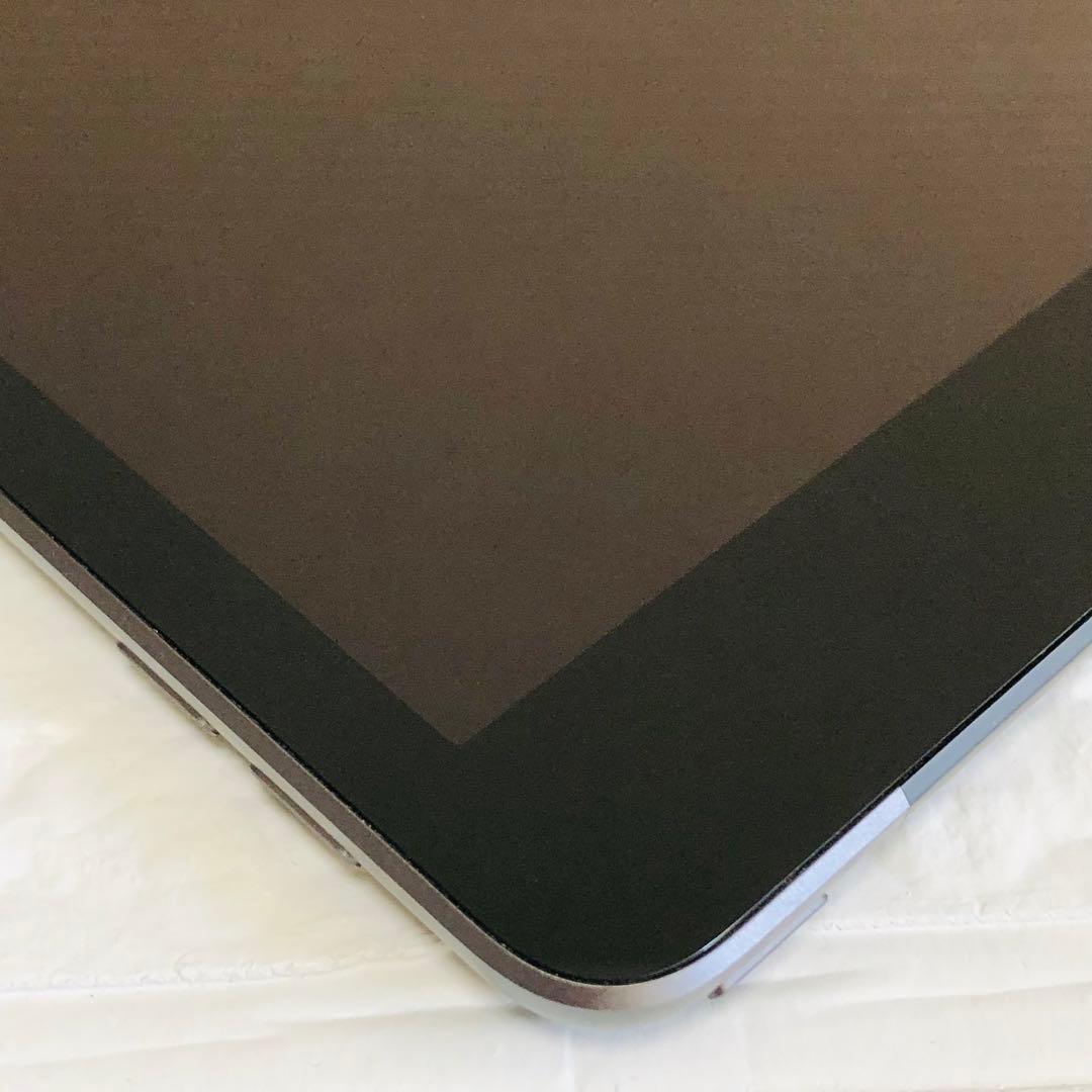 iPad 第8世代 32GB SIMフリー　管理番号：284