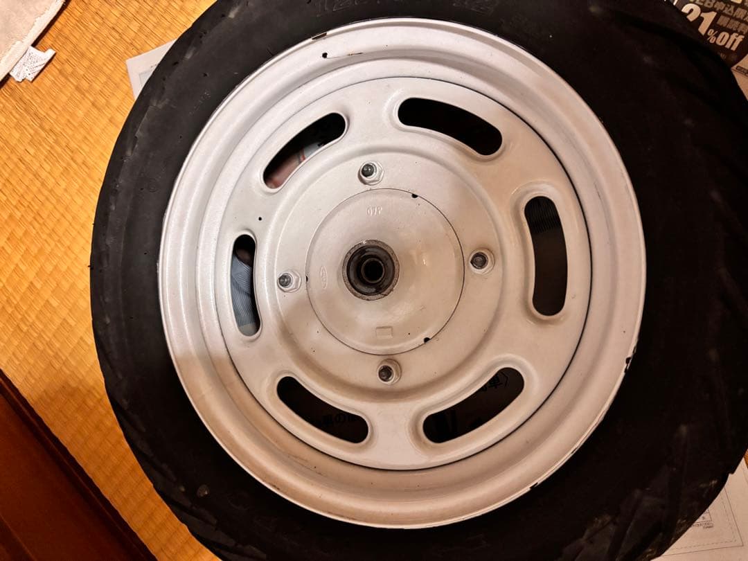 エイプ50 ホイール　タイヤ付き