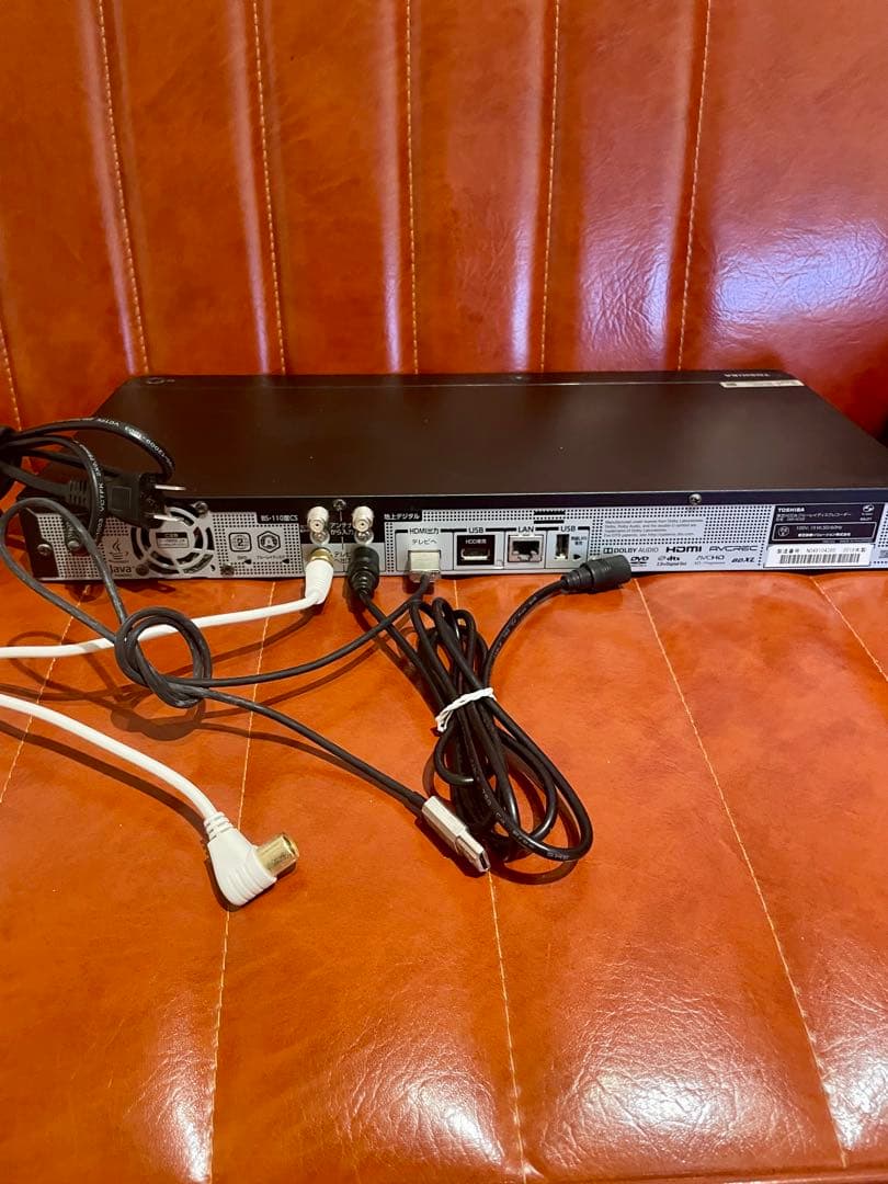 Toshiba REGZA ブルーレイレコーダー　DBR-W508 配線付き