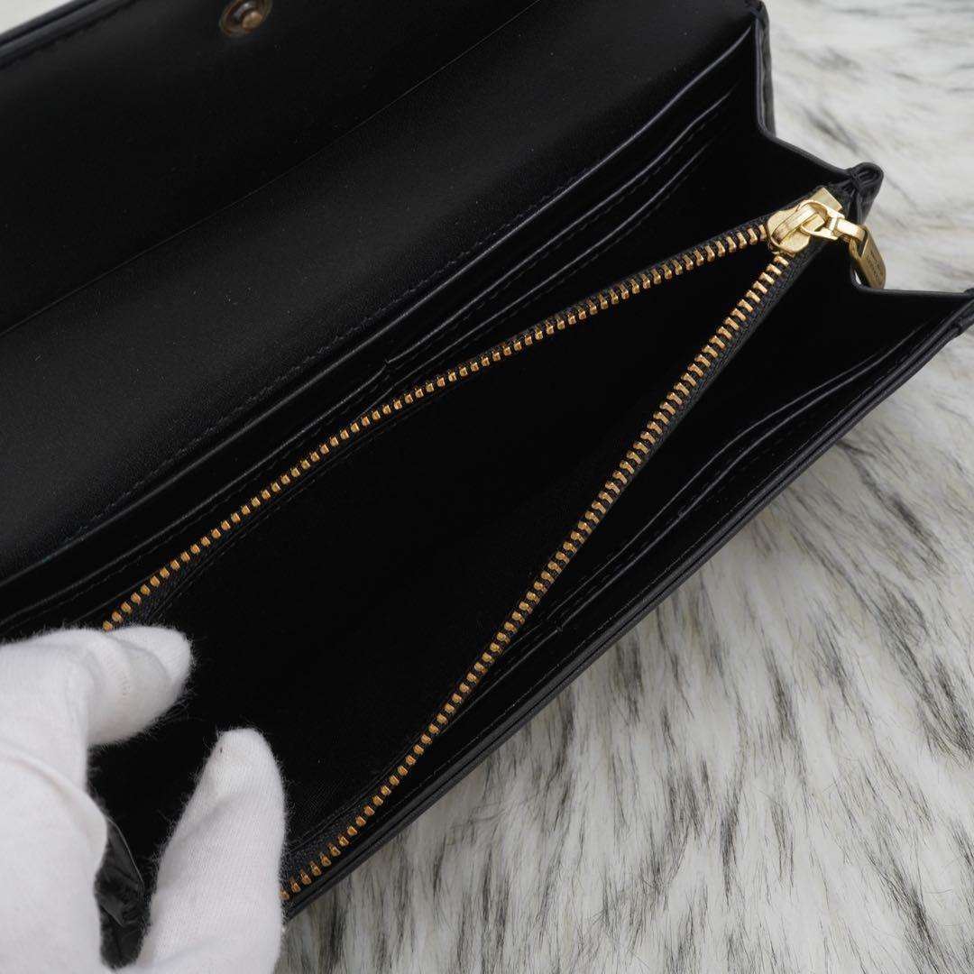 未使用品　BURBERRY BLUE LABEL 長財布　ホースロゴ　ロゴ金具