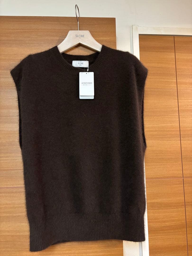 SLOBE IENAダークブラウンニットベスト