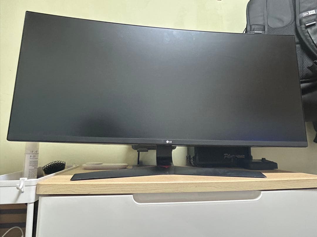 ウルトラワイドモニター LG 144hz 湾曲