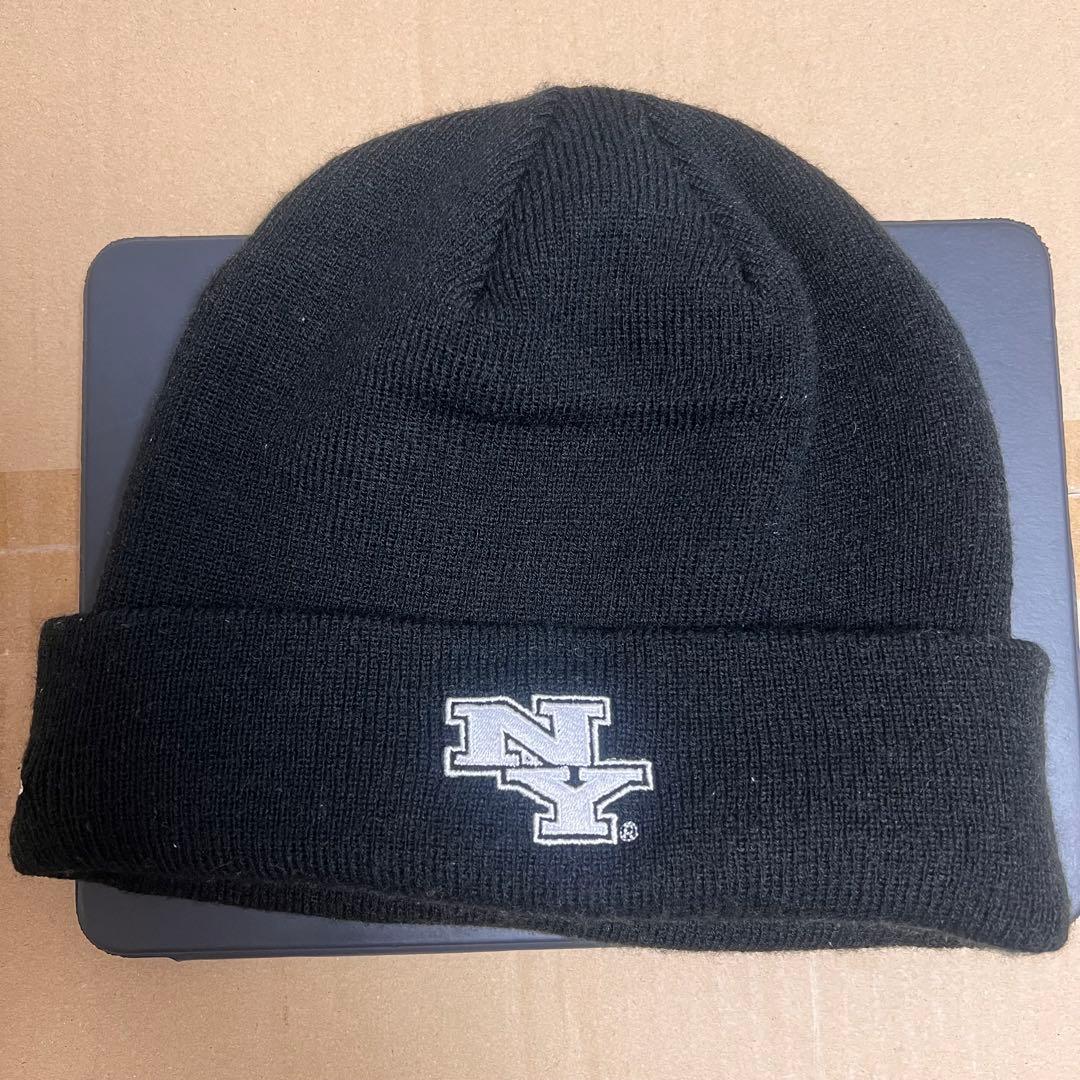 supreme New Era® Gems Beanie 【中町綾】着用モデル