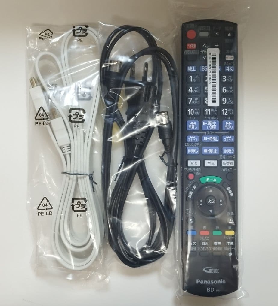 Panasonic DIGA DMR-4W200 4Kブルーレイレコーダー です