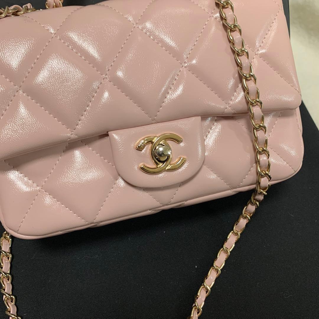 CHANEL ショルダーバッグ　ノベルティ　春