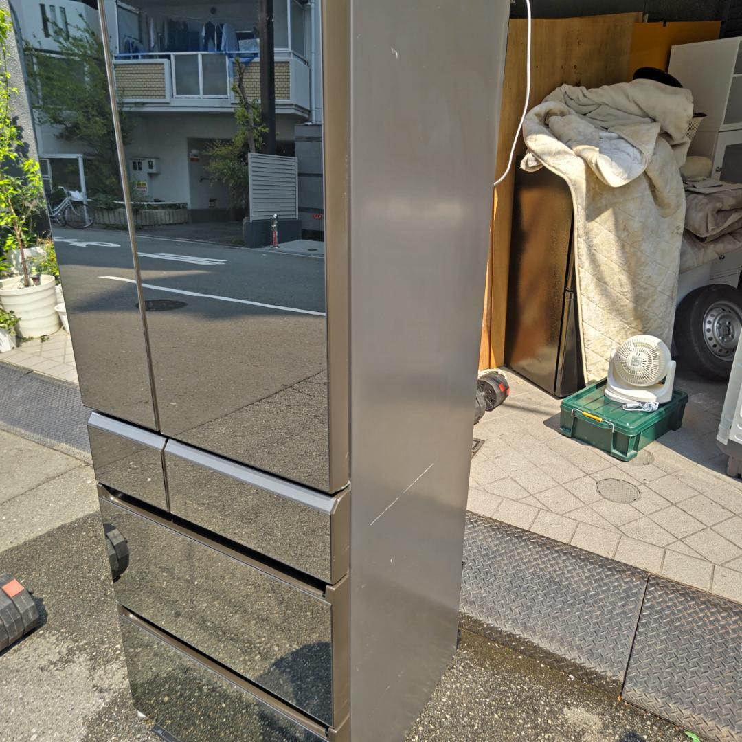 大阪市内配送無料 Panasonic NR-F561XPV 551L 16年製