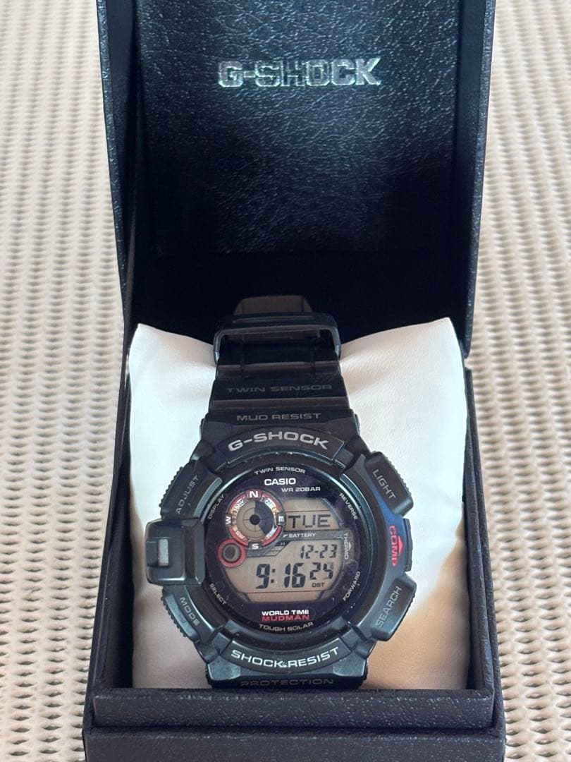 CASIO G-SHOCK ブラック 腕時計マッドマン