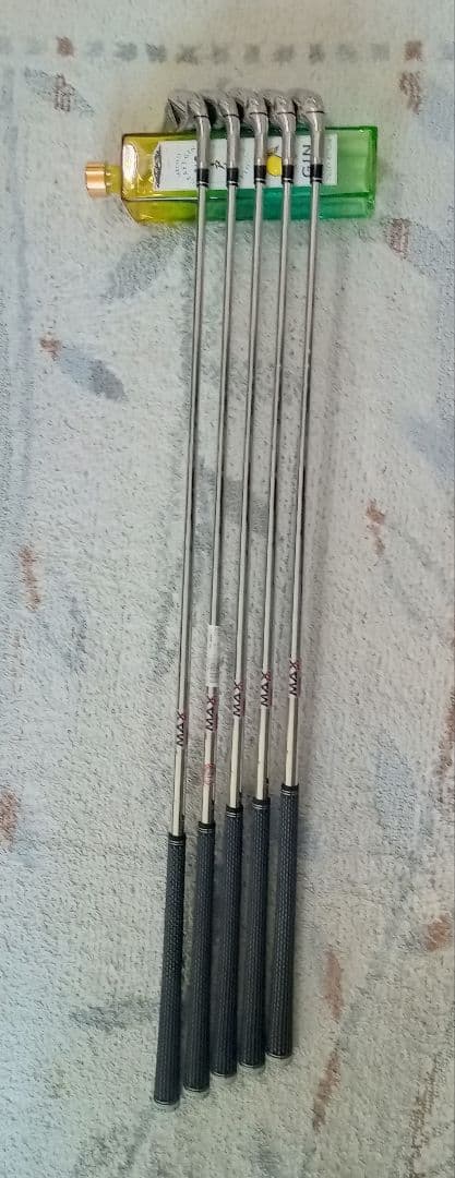 TaylorMade　SiM2MAX アイアンセット （5本）KBS 85S