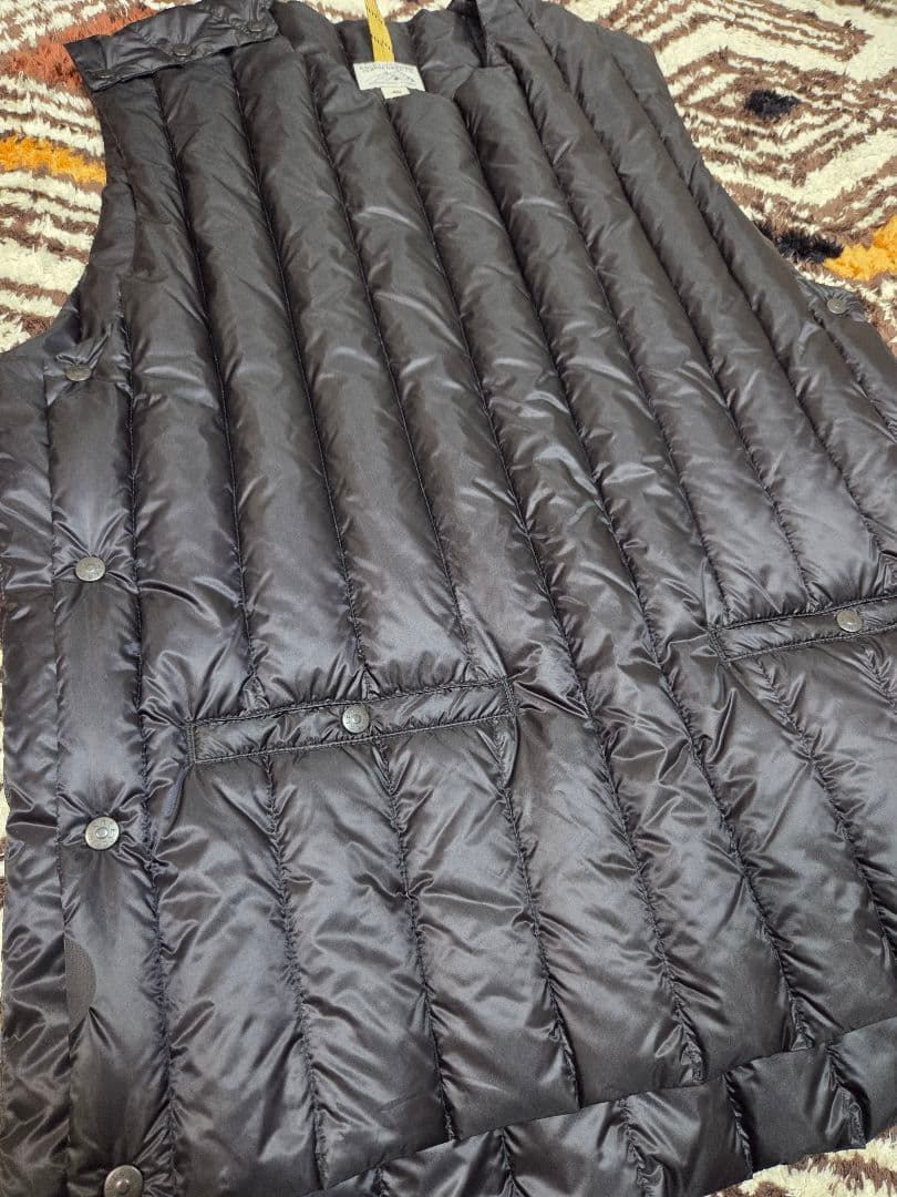 ROCKY MOUNTAIN FEATHERBED CO. ダウンベスト