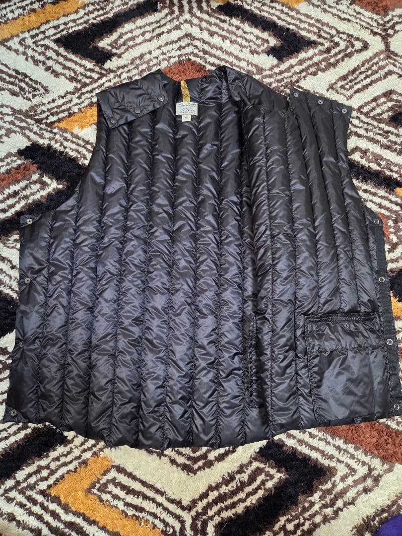 ROCKY MOUNTAIN FEATHERBED CO. ダウンベスト