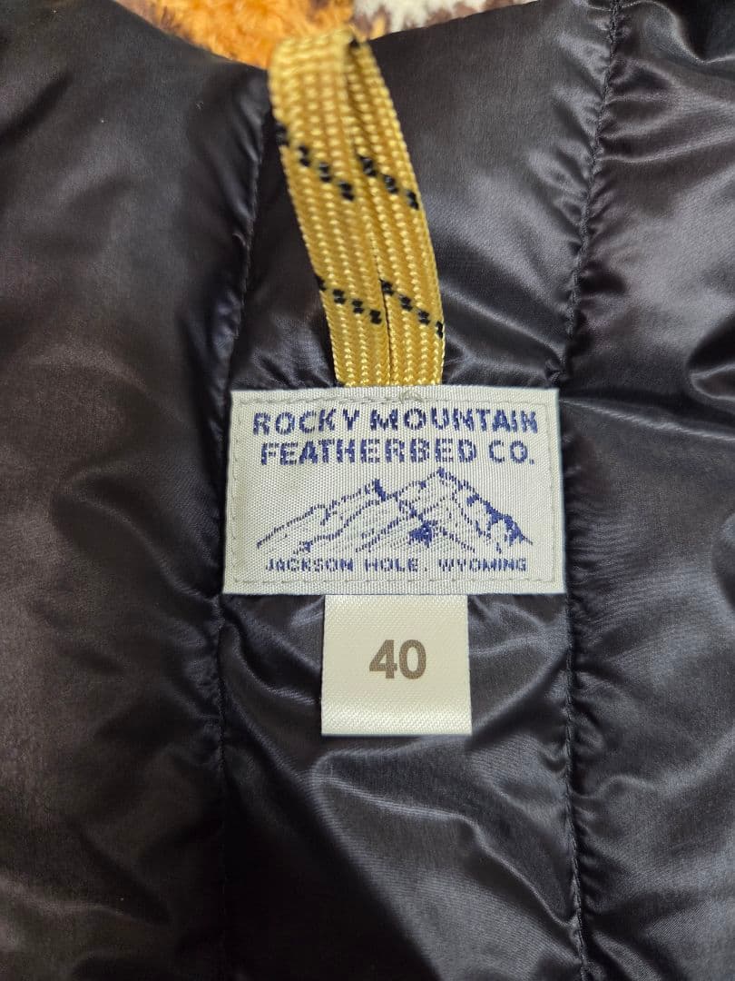 ROCKY MOUNTAIN FEATHERBED CO. ダウンベスト