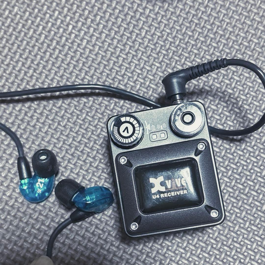 Xvive ( エックスバイブ )XV-U4R shure イヤモニ イヤフォン