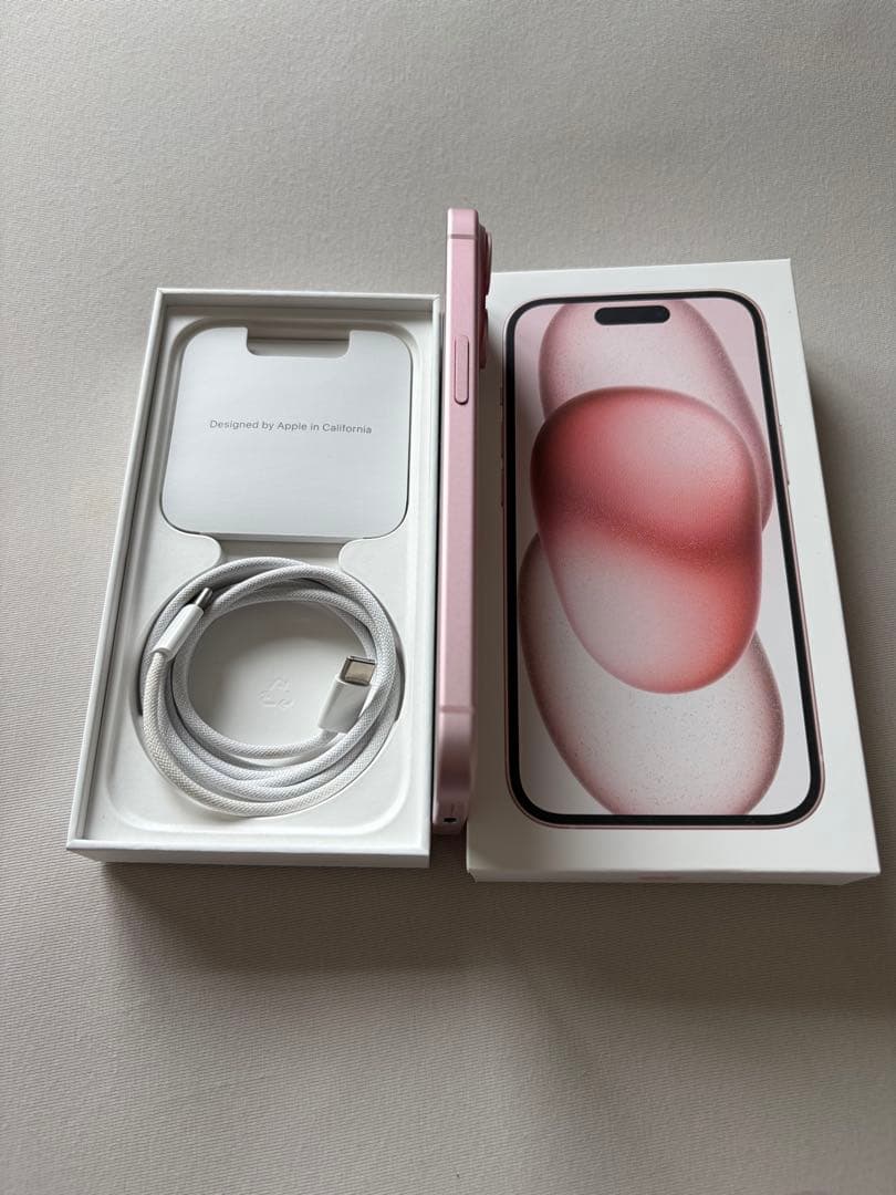 iPhone15 128GB ピンク（未使用ガラスフィルム・ケースセット）