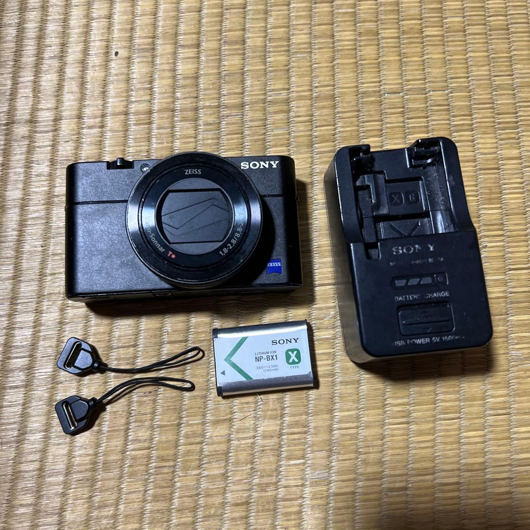 デジタルカメラ SONY DSC-RX100M5