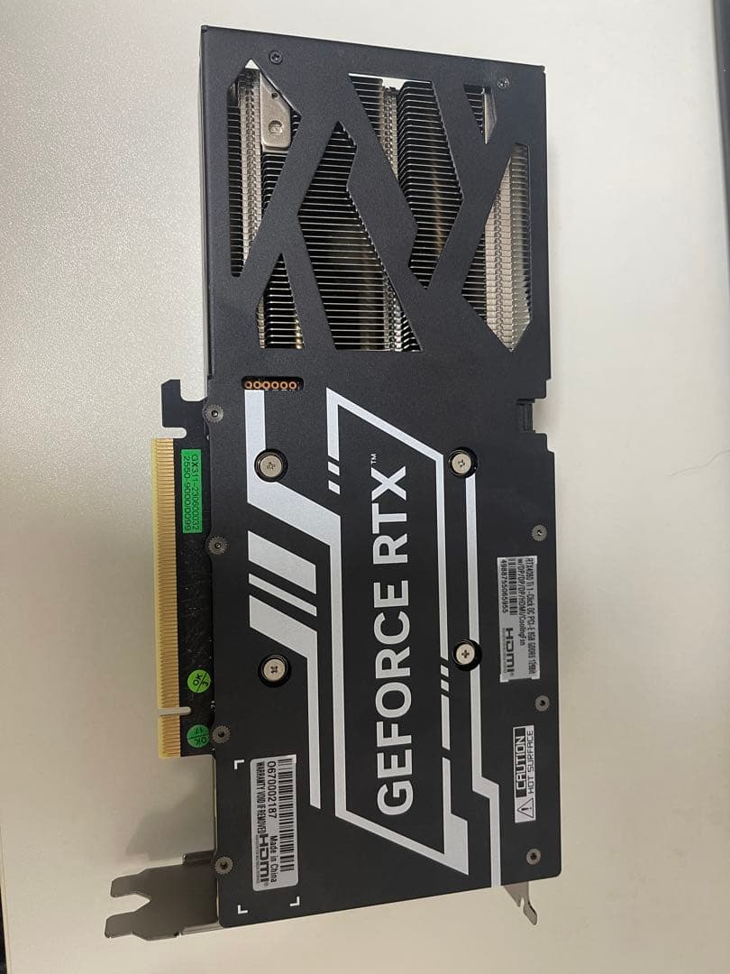 RTX 4060 Ti グラフィックボー　8GB