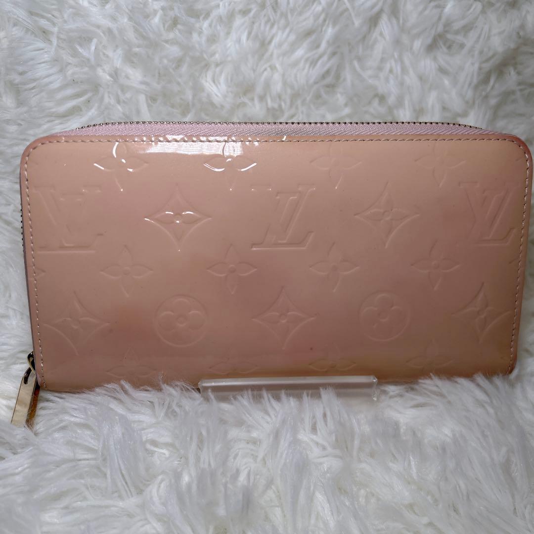 LOUIS VUITTON ヴェルニ ジッピーウォレット ピンク 長財布 箱付き