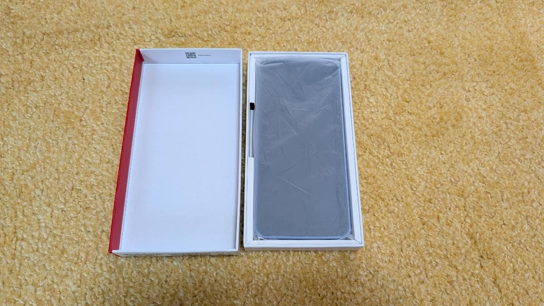 AQUOS wish5 SH-52F　ミソラ