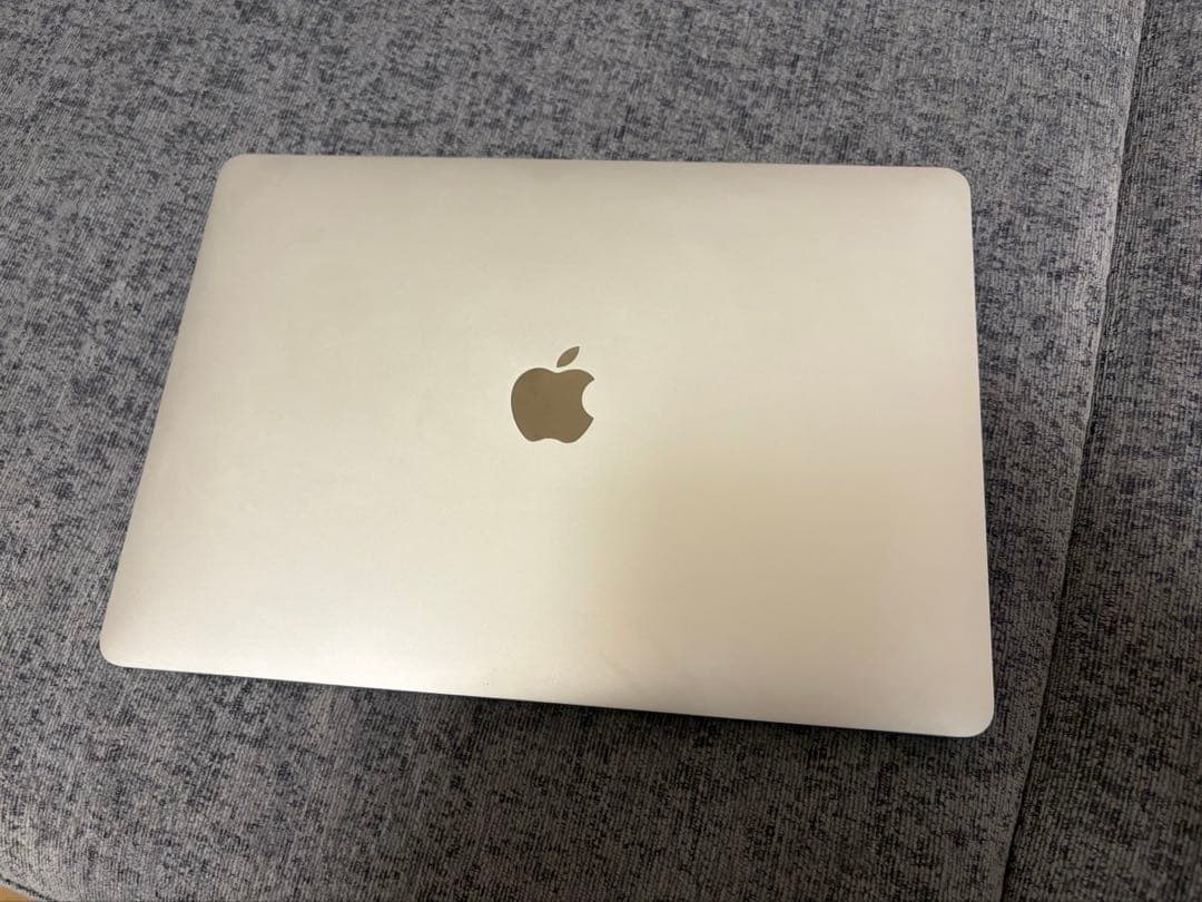 MacBook本体 Apple MacBook Air 13