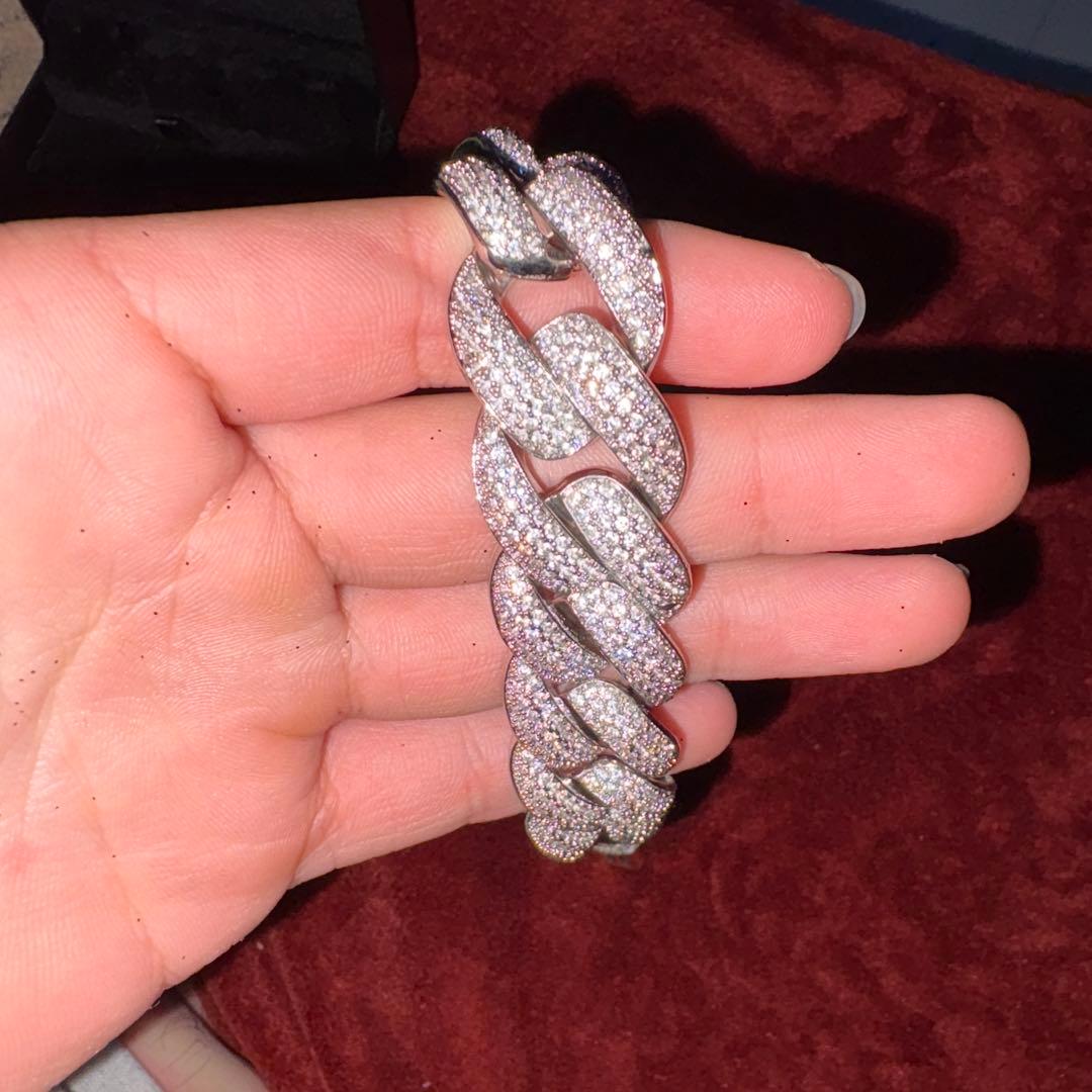 キキ☆ララ　アイスチェーン　キャップ　サングラス