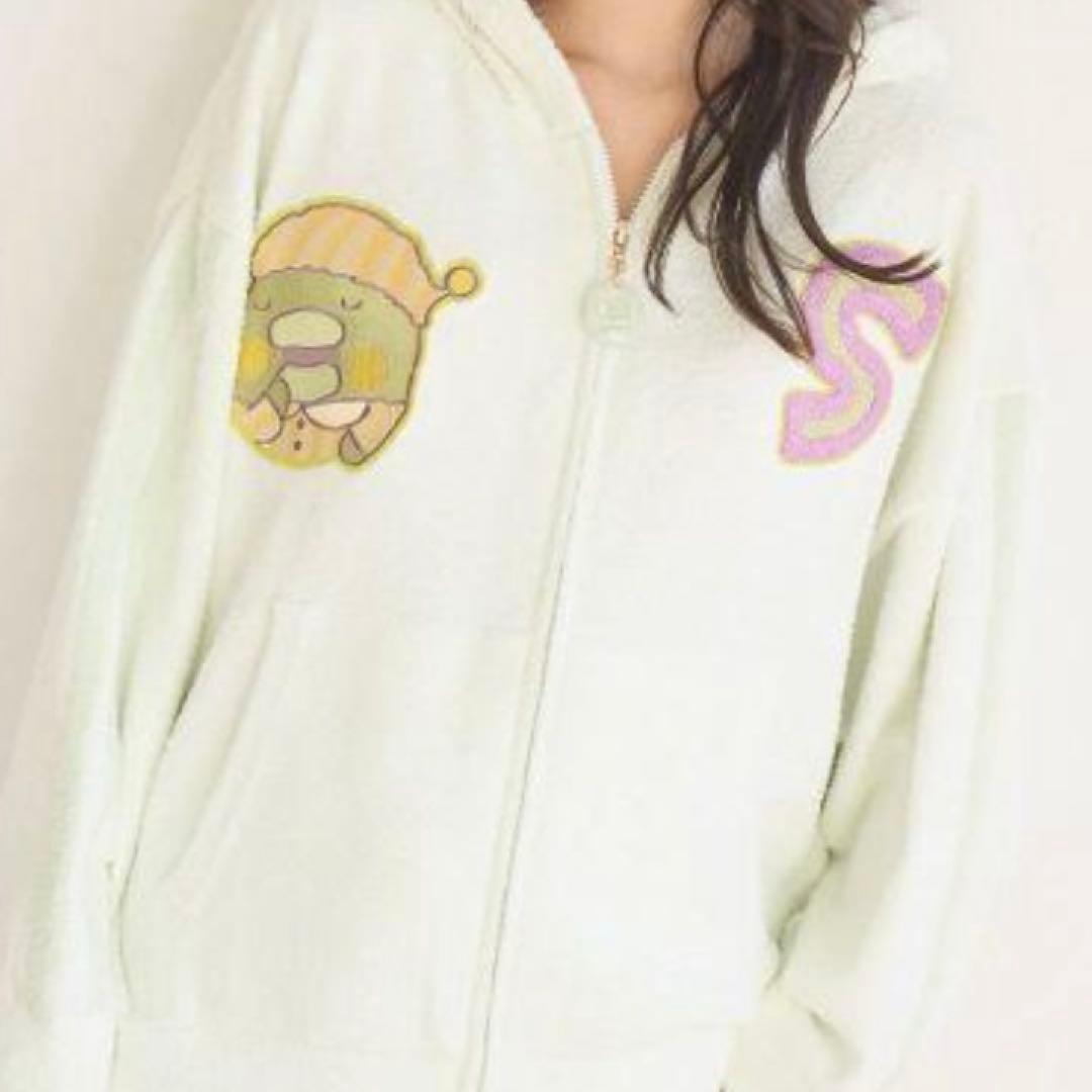 新品未使用タグ付き　スナイデルホーム　たまごっち　ニットパーカー　くちぱっち