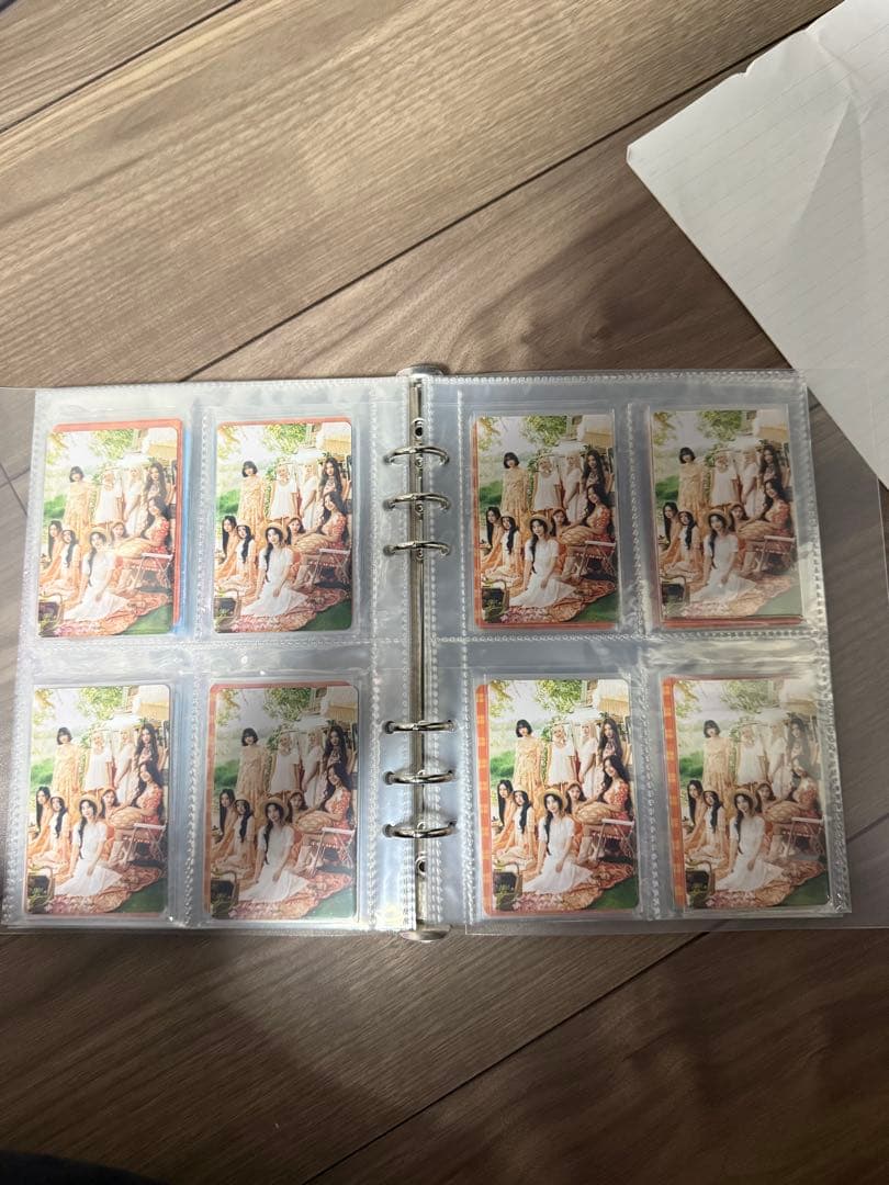 TWICEトレカ　メンバーが複数写っているもの　バラ売り可能