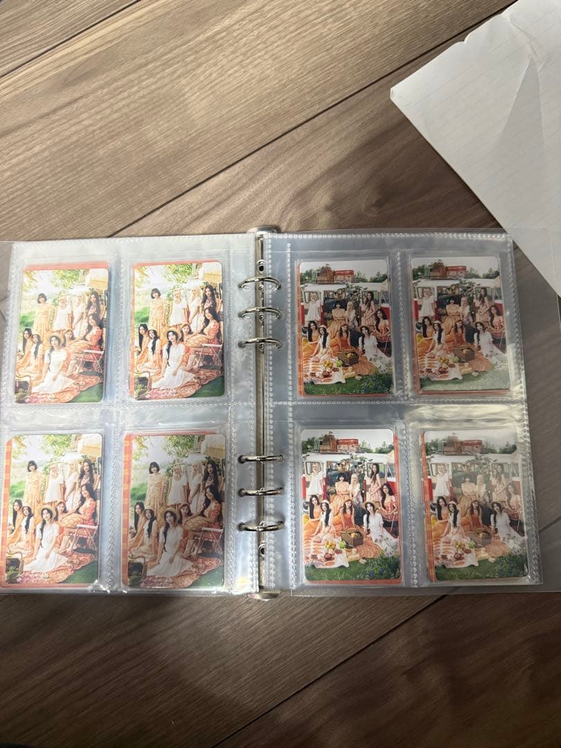 TWICEトレカ　メンバーが複数写っているもの　バラ売り可能