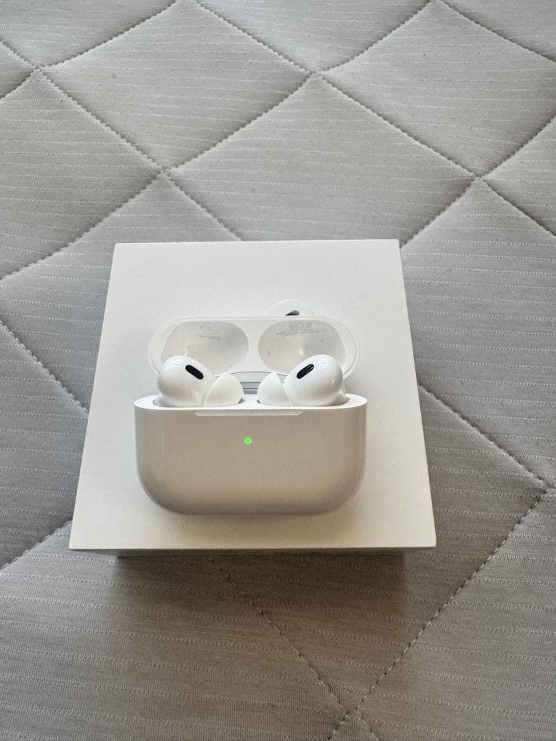 AirPods Pro 2（第2世代・USB-C）　※ほぼ未使用
