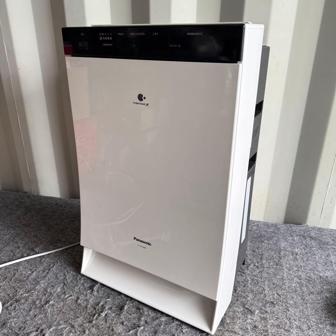 JJ18激安早い者勝ち✨パナソニック 加湿空気清浄機 F-VC70XR