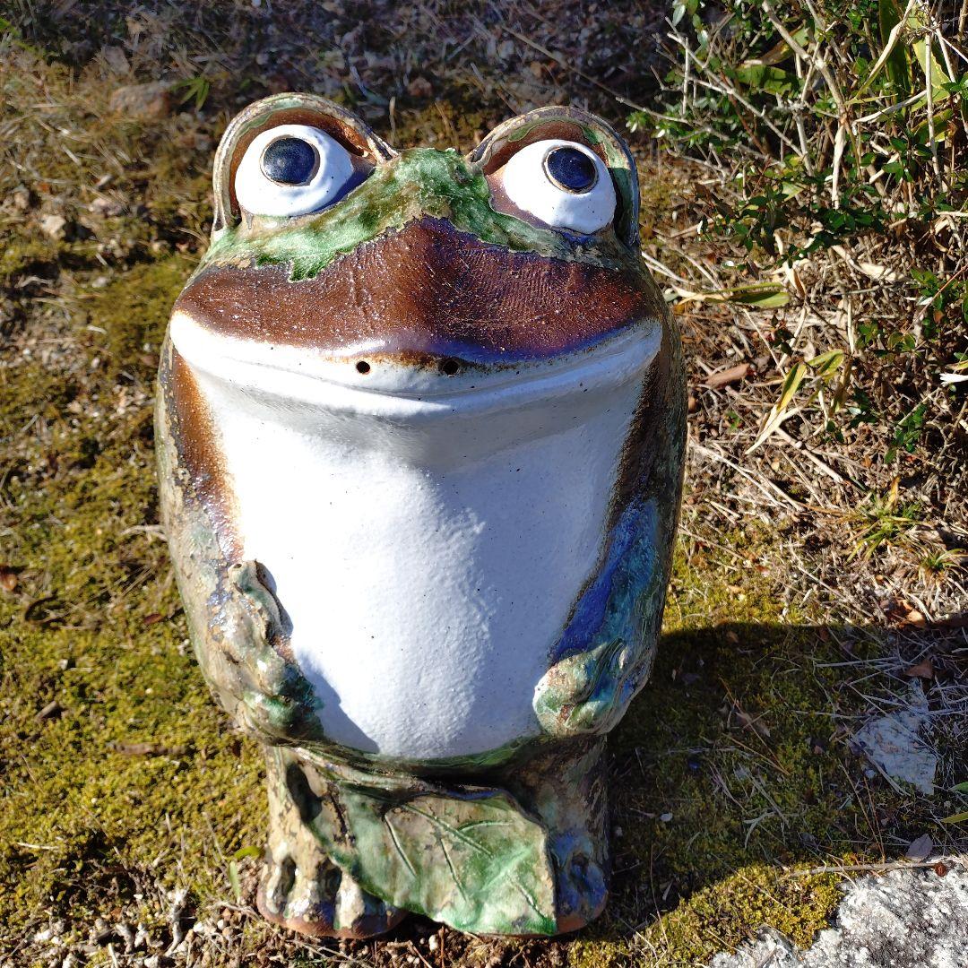 信楽焼　手作り立ち蛙(特大)52㌢