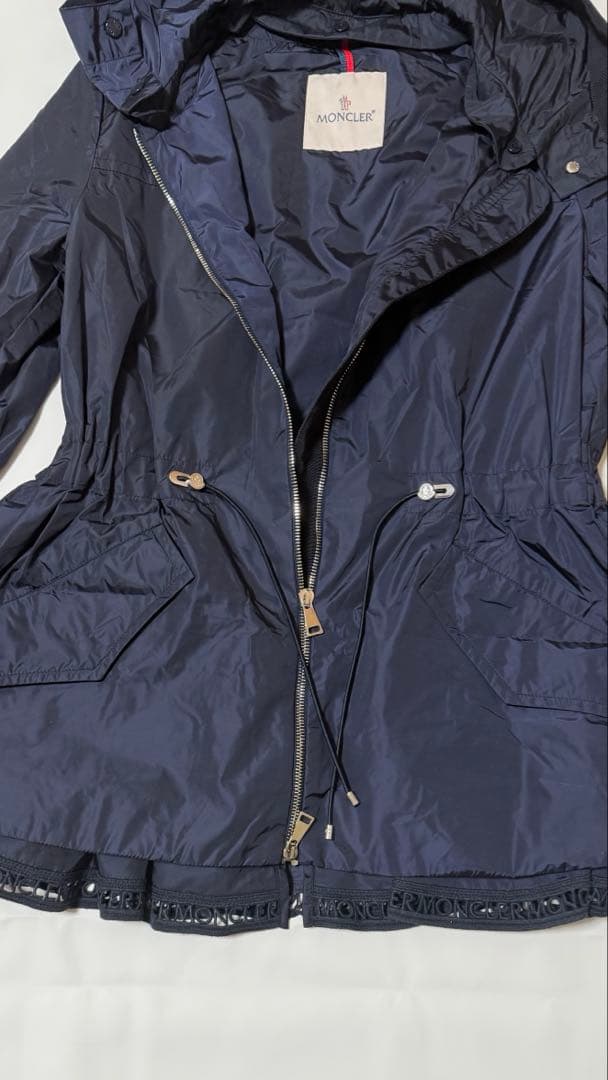 ほぼ新品モンクレール ナイロン ブルゾン ジャンパー ネイビージャケット 1/M
