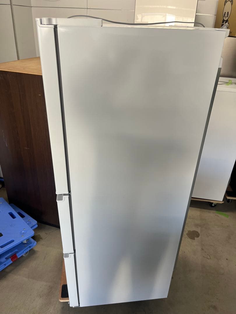 2025年製283Lヤマダ冷蔵庫 YRZ-F28M