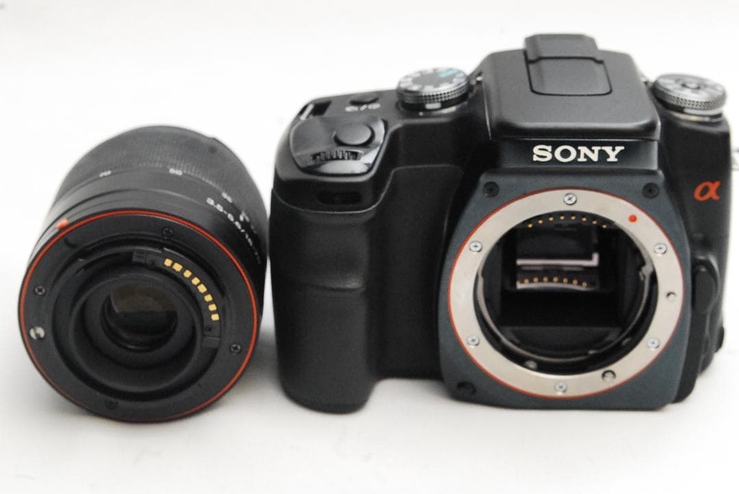 SONY α100/DT 3.5-5.6 18-70　（良品）