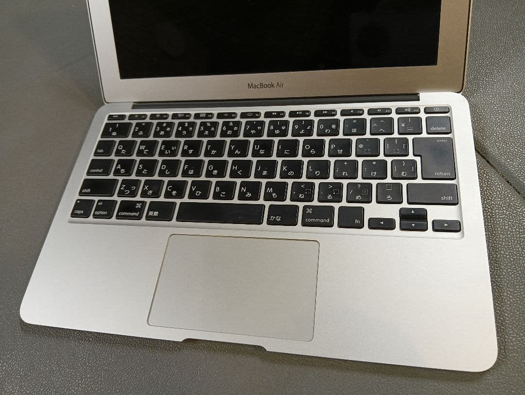 【美品】Apple MacBook Air Early 2014